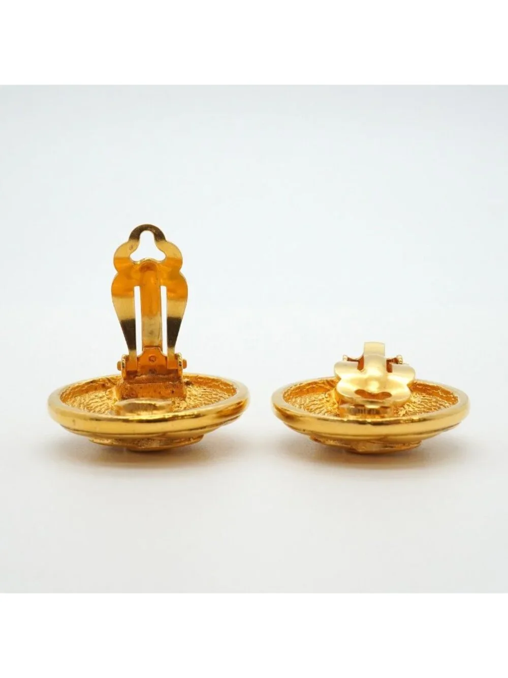 Chanel Earrings Vintage CC Logo Quilted Round